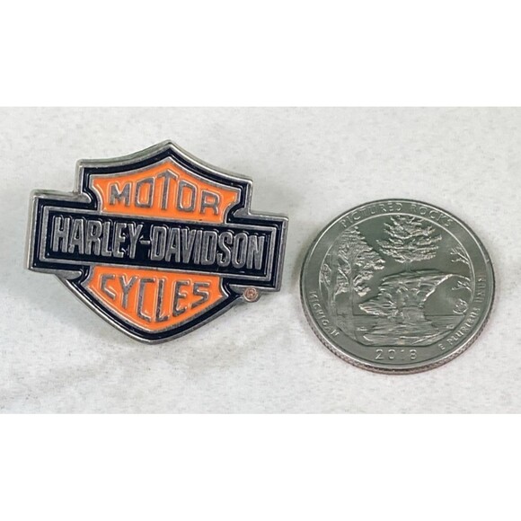 Lot of 2 Harley Davidson Pins - Picture 2 of 5